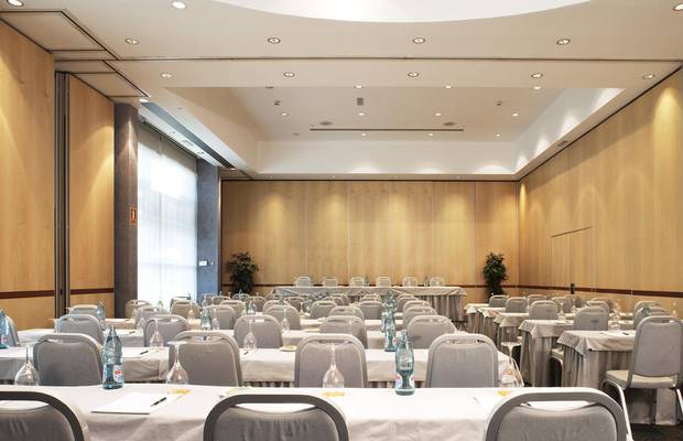 Salón Solidaridad Hotel ILUNION Pío XII Madrid