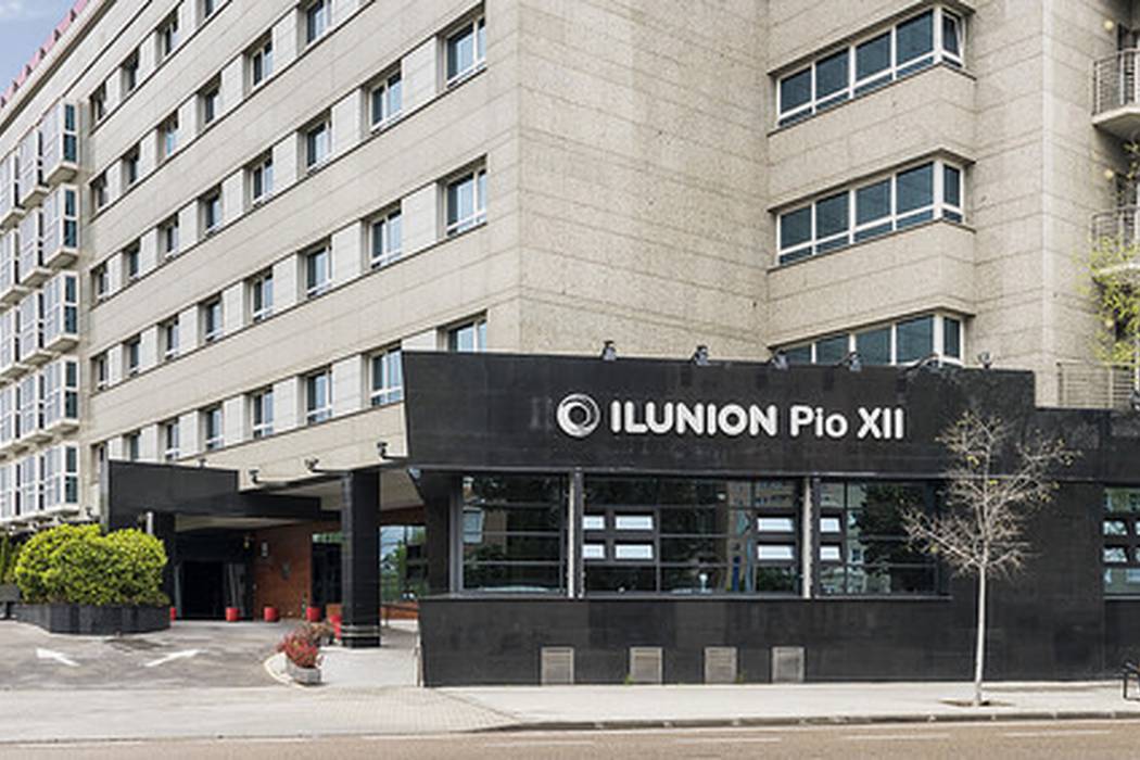 hotel ILUNION Pio XII hoteles cerca del hospital la paz