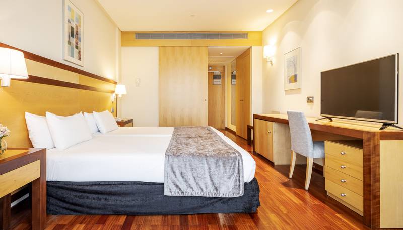 Habitación individual corporate Hotel ILUNION Pío XII Madrid
